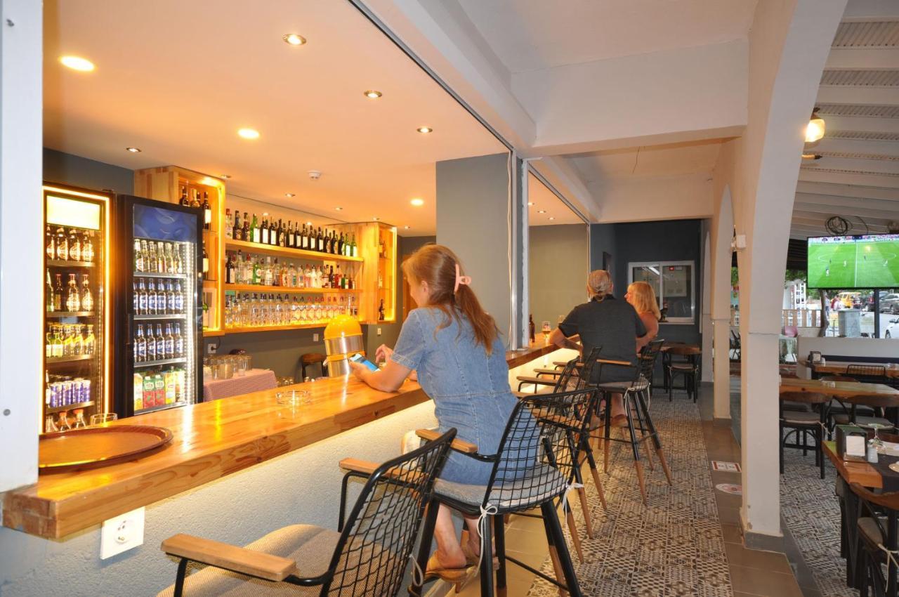 Lale Otel Turunç Ngoại thất bức ảnh